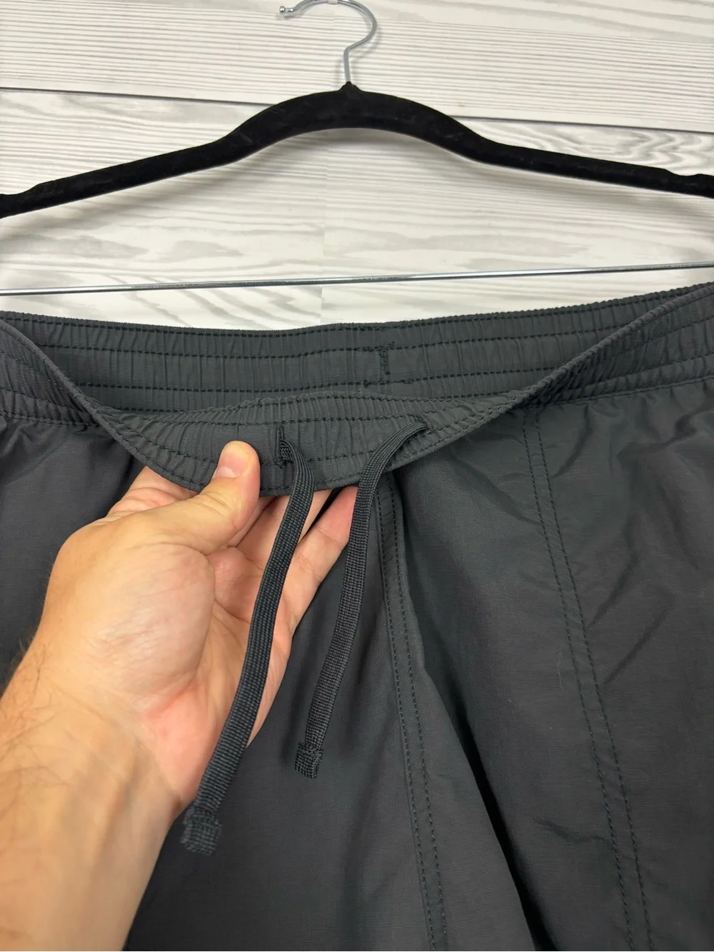 The North Face men’s pull on adventure shorts size large hiking outdoor